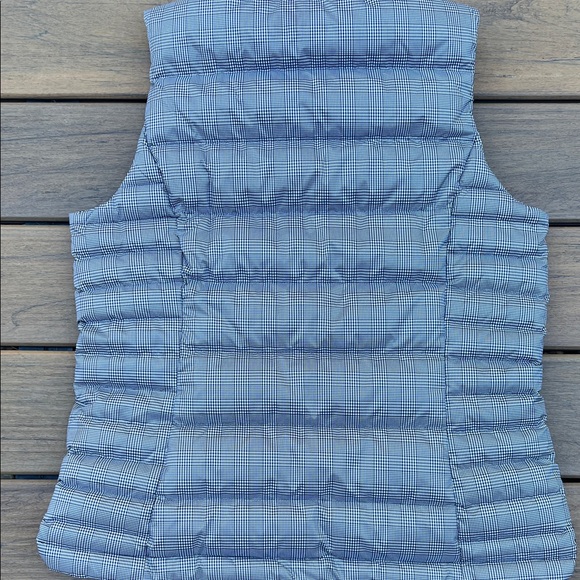 Lands' End Checkered Puffer Vest EUC - Picture 12 of 12